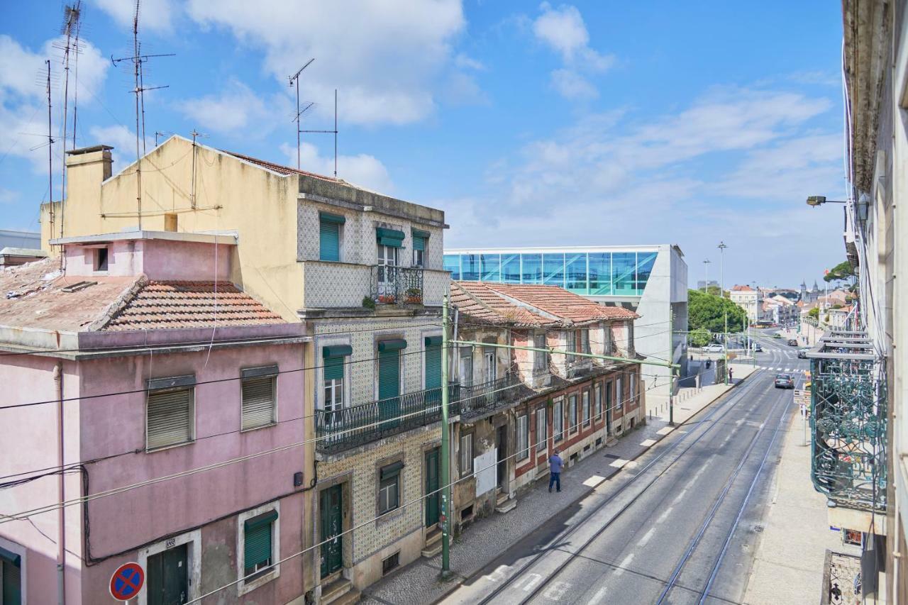 The Trivial Apartment Lisbon Exterior photo